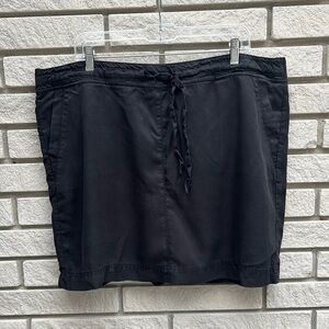 Jules & Leopold Love and Legend Black Skort Mini Length Size 18